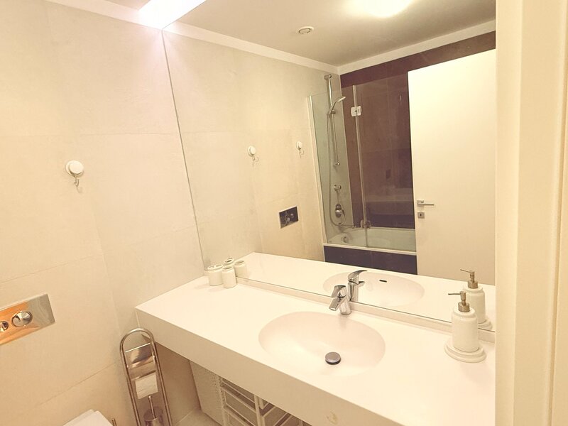 One Herastrau Plaza 2 camere cu loc parcare inclus